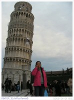 080101_12.AtPisaTower3