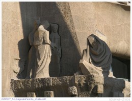 080107_50.SagradaFamilia_statues8